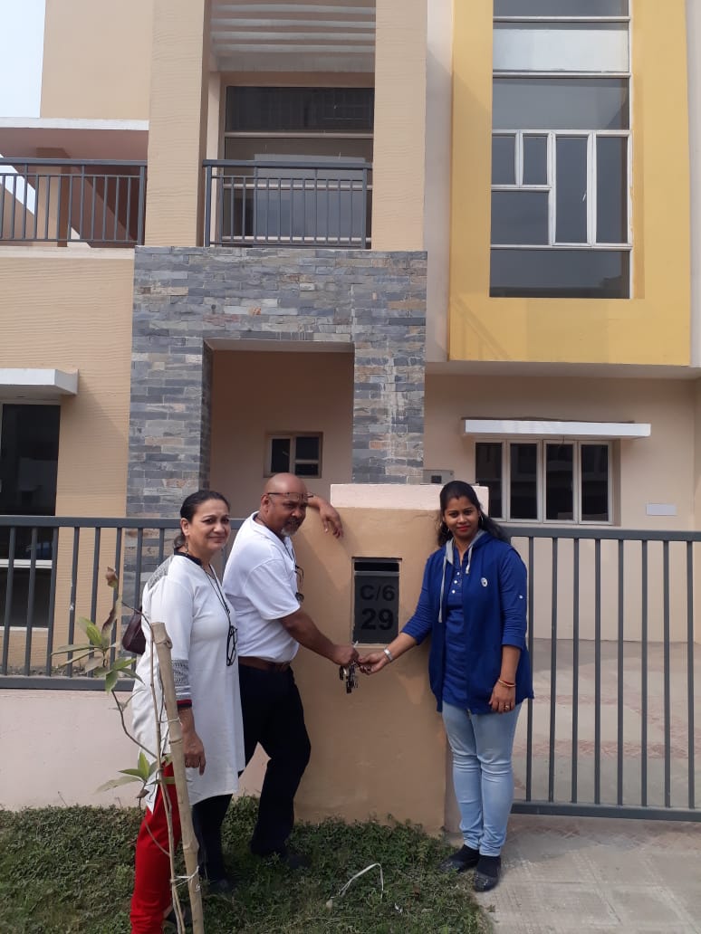 60547985_2703501063054254_203387952963780608_n